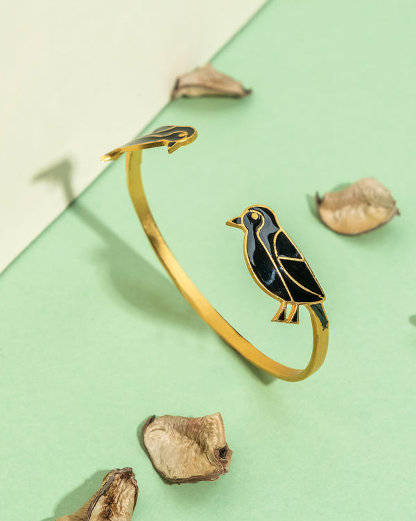 Handmade adjustable cuff bracelet from DBU. amimal / bird pattern